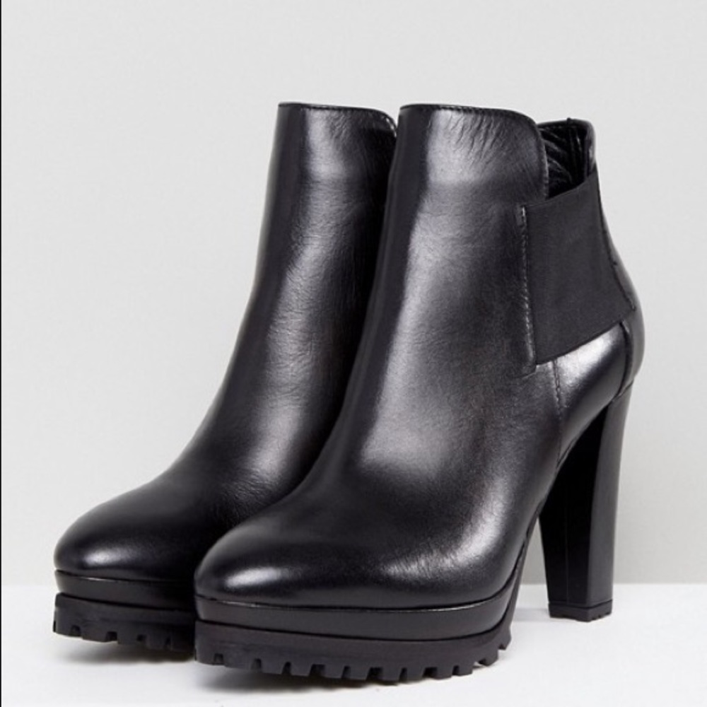 Allsaints Sarris Chelsea boots 8.5 US